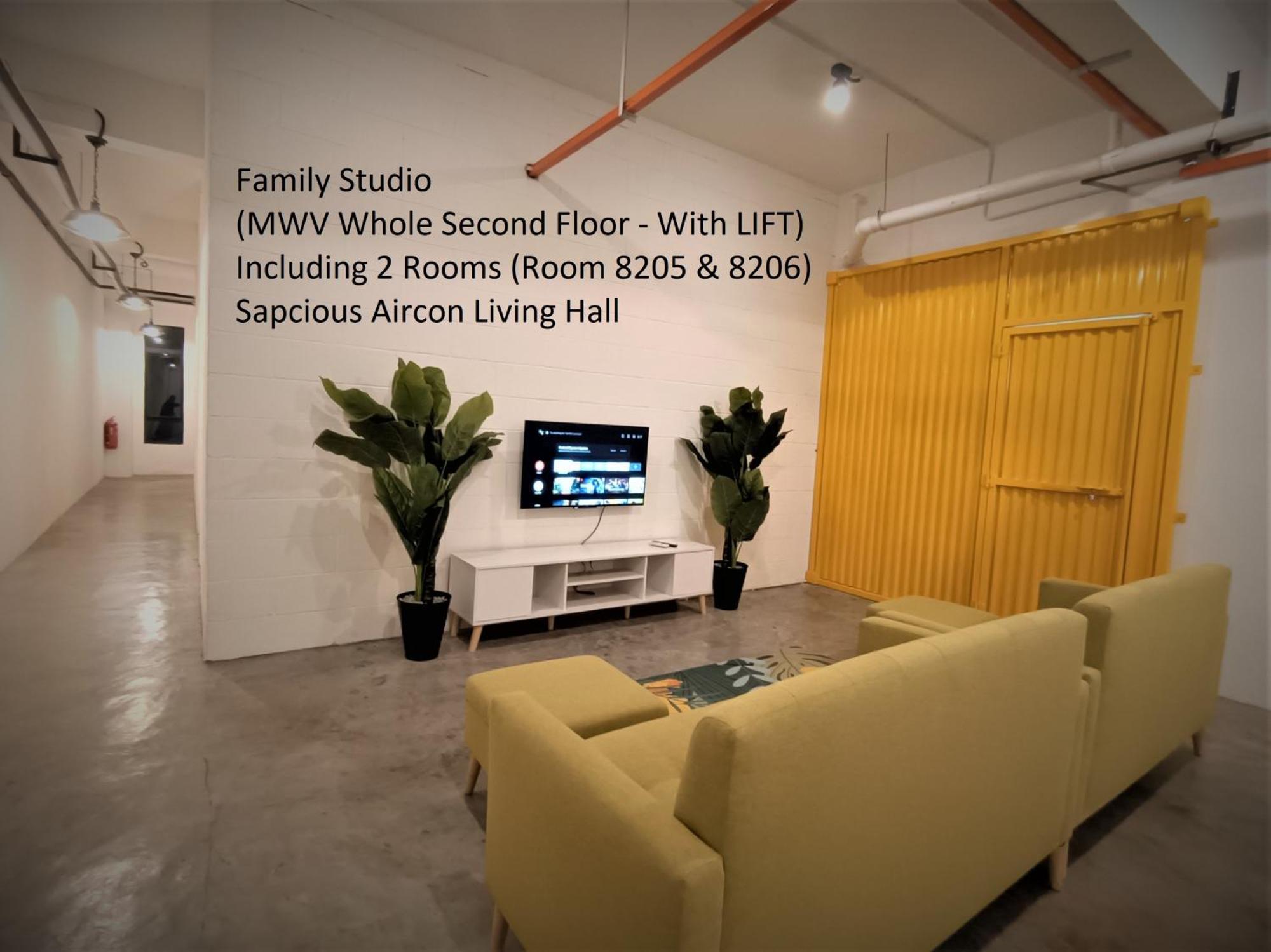 מואר Mwv Family Suite Room מראה חיצוני תמונה