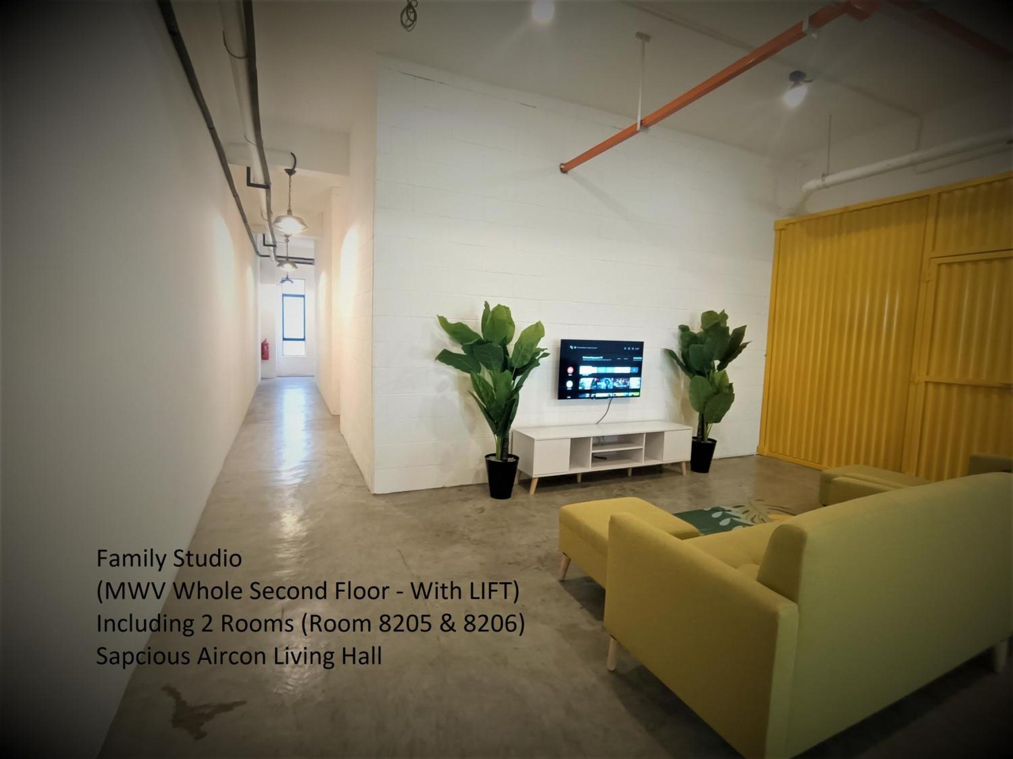 מואר Mwv Family Suite Room מראה חיצוני תמונה