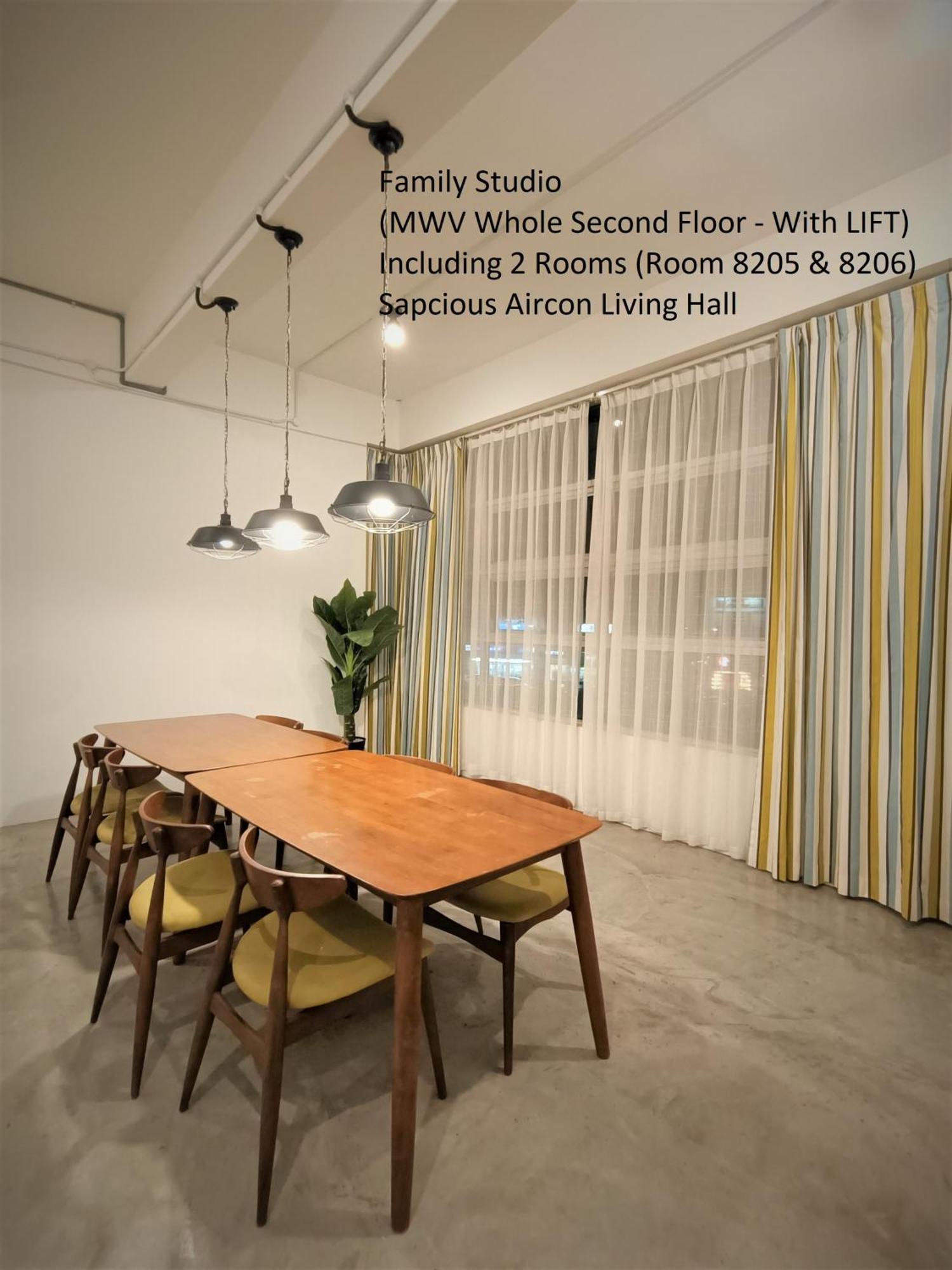 מואר Mwv Family Suite Room מראה חיצוני תמונה